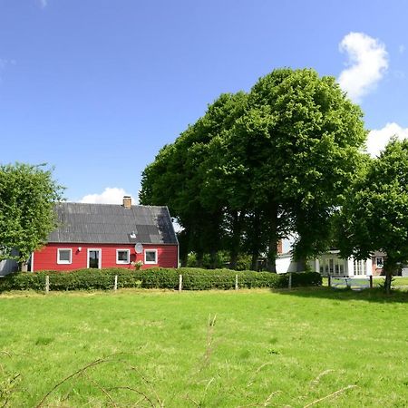Fewo1846 - Rotes Haus - Idyllisch Gelegenes Haus Mit 2 Schlafzimmern Und Grossem Grundstueck Husby  Exterior photo